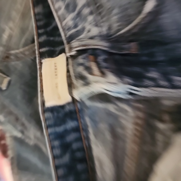 Jeans - Picture 3 of 4